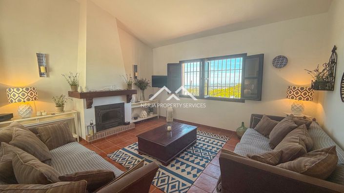 Image No.24-2 Bed Villa for sale