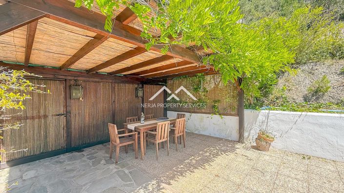 Image No.37-2 Bed Villa for sale