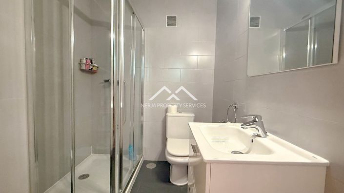 Image No.19-Maison de ville de 2 chambres à vendre à Nerja