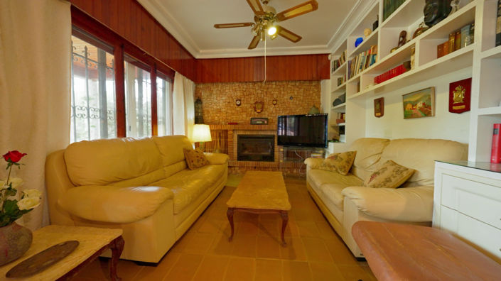 Image No.19-6 Bed Villa for sale