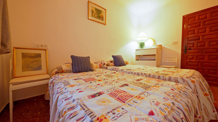 Image No.30-6 Bed Villa for sale