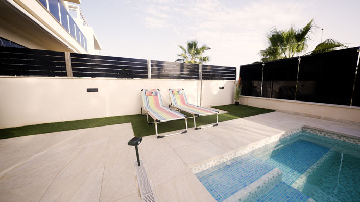 Image No.6-3 Bed Villa for sale