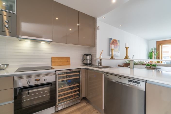 Image No.7-3 Bed Apartment for sale