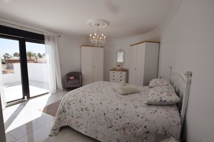 Image No.35-Villa de 3 chambres à vendre à Alicante