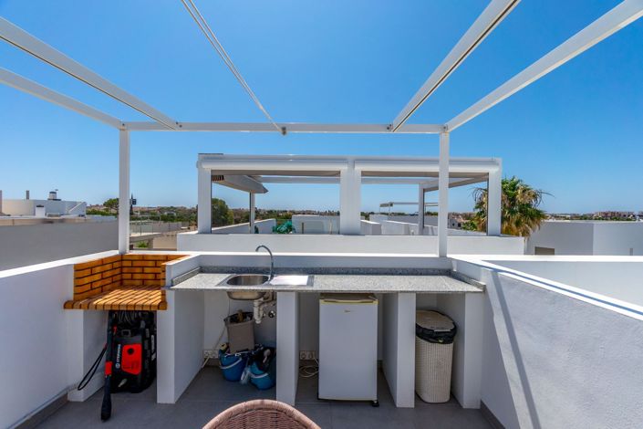 Image No.24-3 Bed Villa for sale