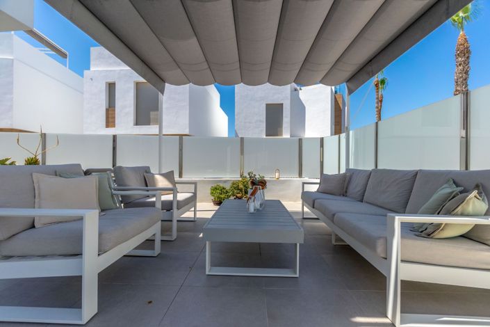 Image No.41-3 Bed Villa for sale