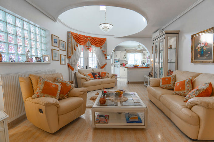 Image No.8-Villa de 5 chambres à vendre à Alicante