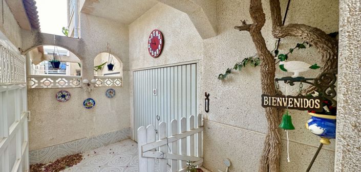 Image No.14-3 Bed Townhouse for sale