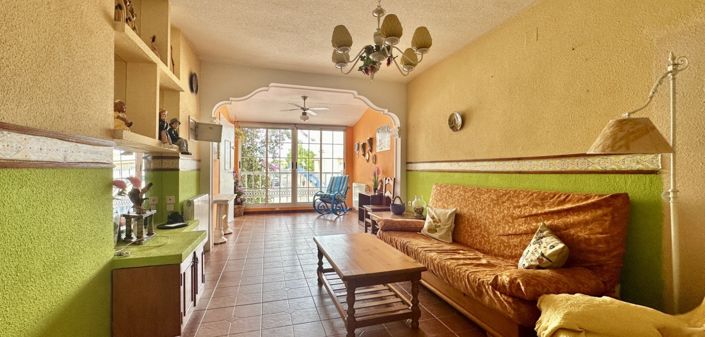 Image No.20-3 Bed Townhouse for sale