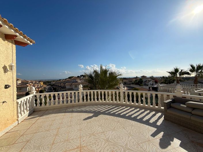 Image No.26-3 Bed Villa for sale