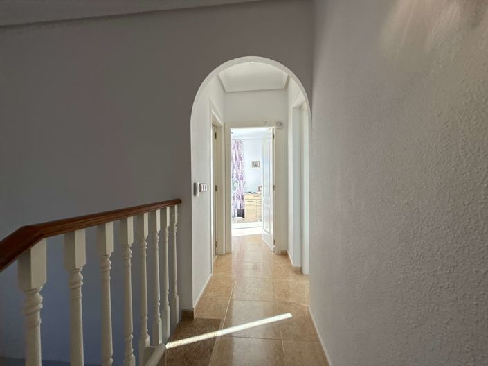 Image No.30-3 Bed Villa for sale