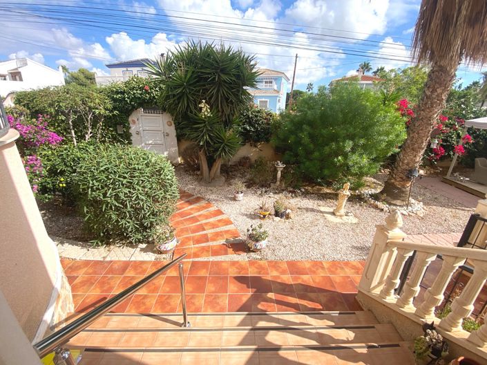 Image No.20-3 Bed Villa for sale