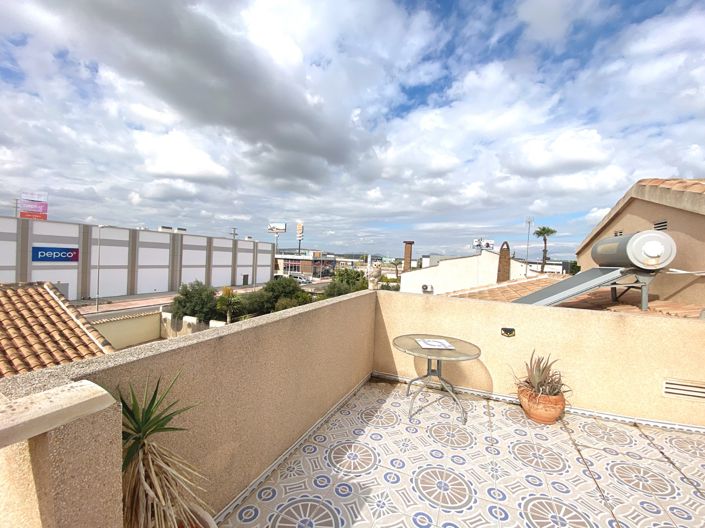 Image No.24-3 Bed Villa for sale