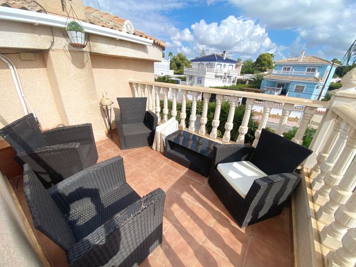 Image No.25-3 Bed Villa for sale