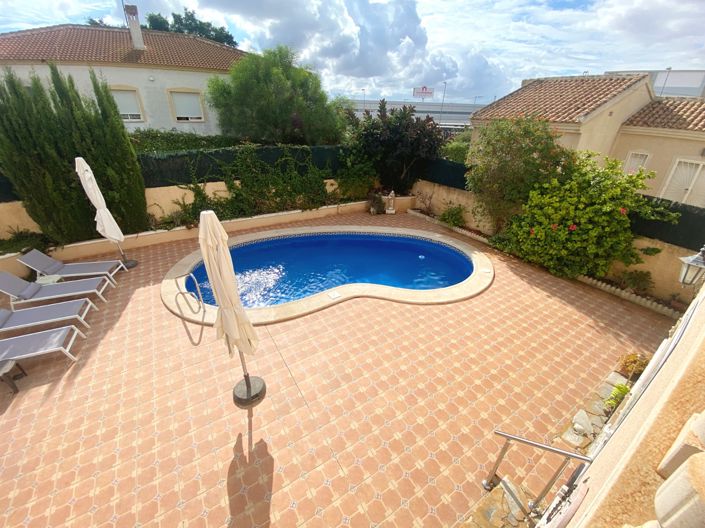 Image No.35-3 Bed Villa for sale