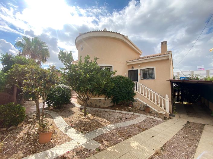 Image No.39-3 Bed Villa for sale