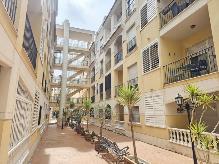 Image No.10-2 Bed Apartment for sale