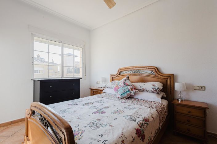 Image No.17-3 Bed Villa for sale