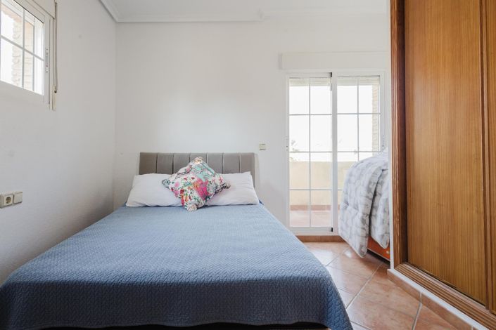 Image No.25-3 Bed Villa for sale