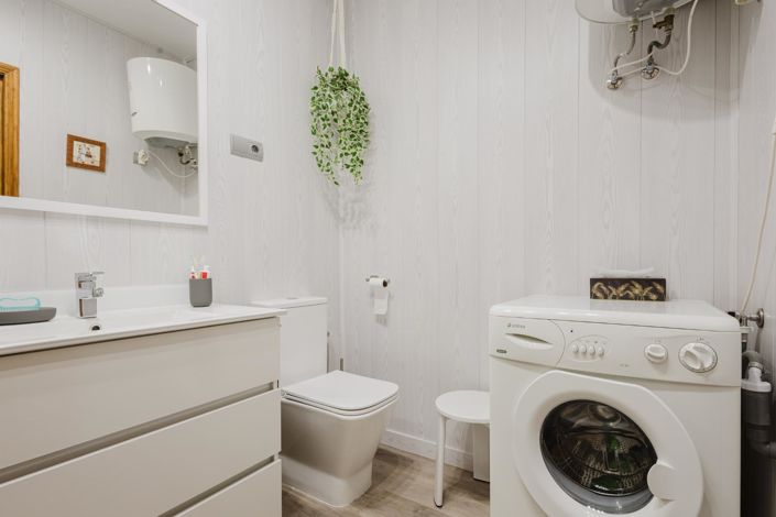 Image No.28-3 Bed Townhouse for sale