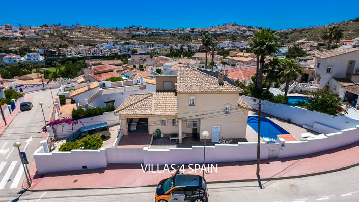 Image No.2-Villa de 4 chambres à vendre à Ciudad Quesada