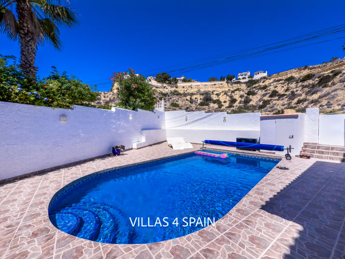 Image No.3-Villa de 4 chambres à vendre à Ciudad Quesada