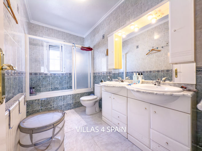 Image No.31-Villa de 4 chambres à vendre à Ciudad Quesada