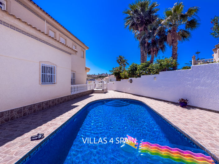 Image No.7-Villa de 4 chambres à vendre à Ciudad Quesada