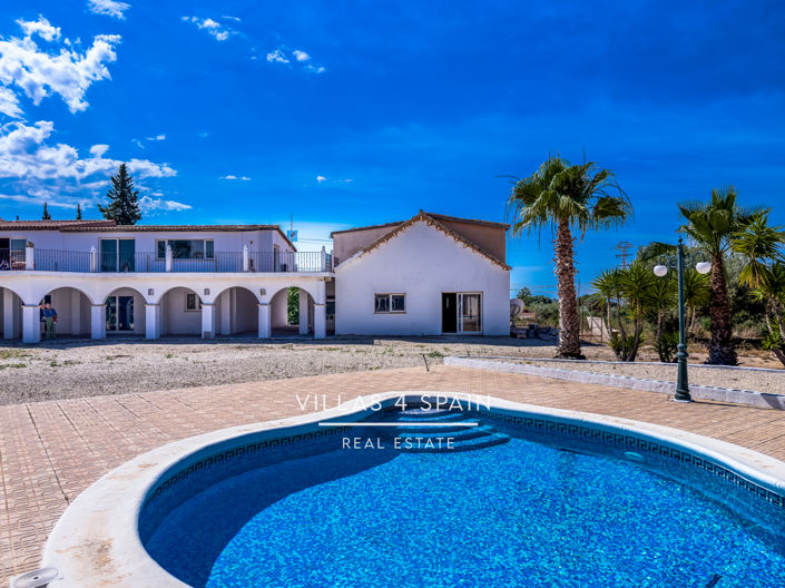 Image No.16-Villa de 12 chambres à vendre à Crevillente