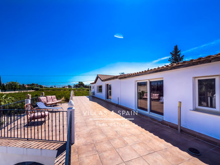 Image No.19-Villa de 12 chambres à vendre à Crevillente