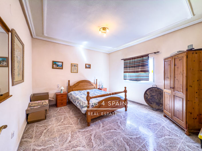 Image No.27-Villa de 12 chambres à vendre à Crevillente