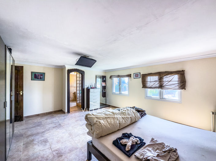 Image No.34-Villa de 12 chambres à vendre à Crevillente