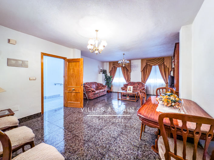 Image No.6-Maison de ville de 8 chambres à vendre à Fortuna