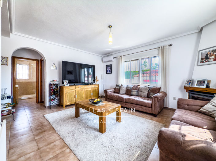 Image No.25-Villa de 4 chambres à vendre à Ciudad Quesada