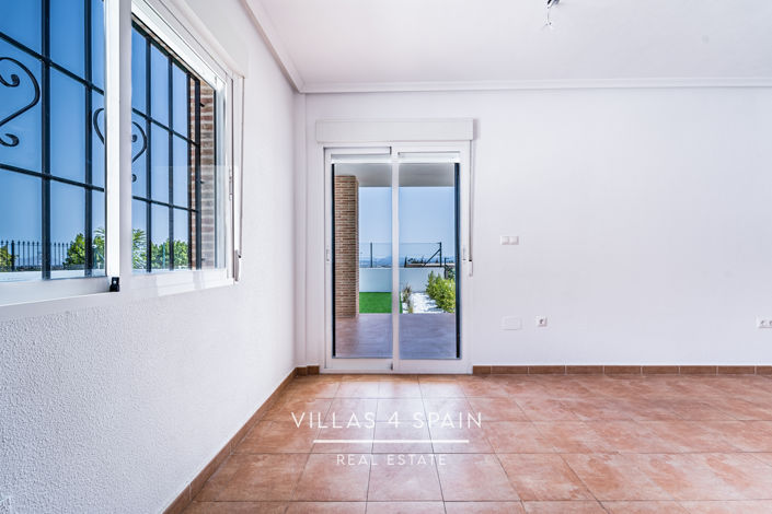 Image No.32-3 Bed Villa for sale