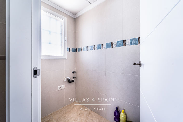 Image No.37-3 Bed Villa for sale