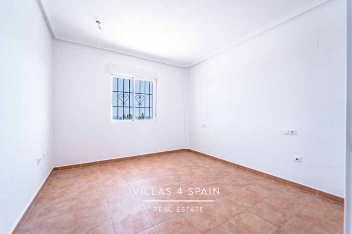 Image No.41-3 Bed Villa for sale