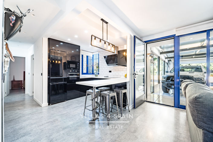 Image No.15-3 Bed Villa for sale