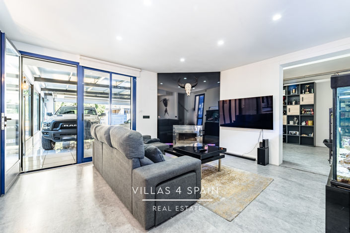 Image No.8-3 Bed Villa for sale