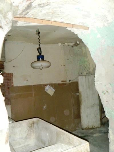 Image No.10-2 Bed Townhouse for sale