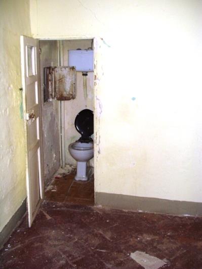 Image No.12-2 Bed Townhouse for sale