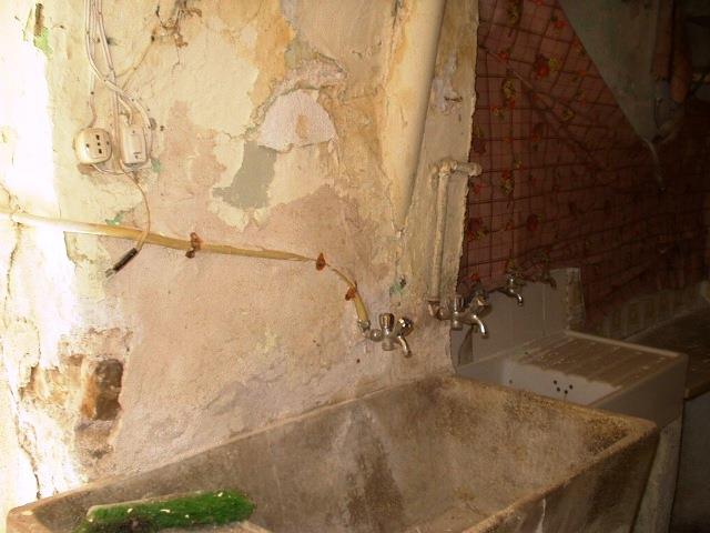 Image No.24-2 Bed Townhouse for sale