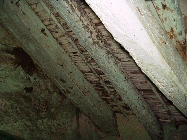 Image No.28-2 Bed Townhouse for sale