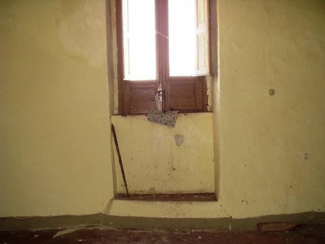 Image No.33-2 Bed Townhouse for sale