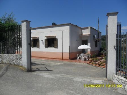 Image No.7-3 Bed Villa / Detached for sale