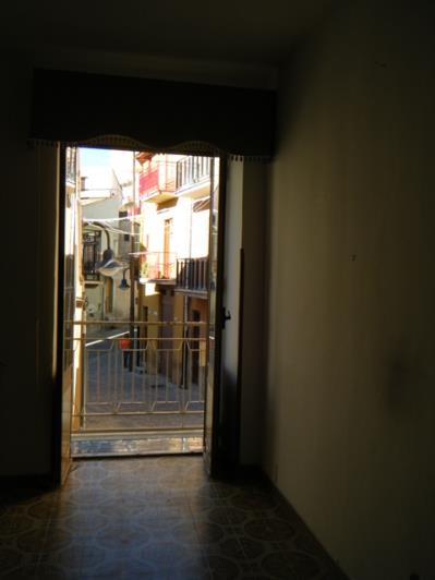 Image No.14-3 Bed Townhouse for sale