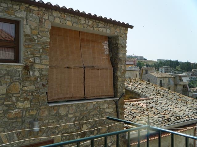 Image No.30-4 Bed Townhouse for sale