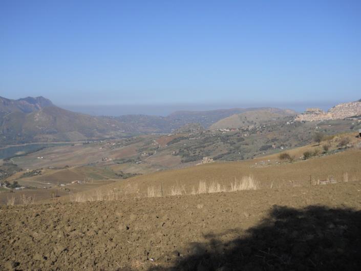 Image No.15-4 Bed Land for sale