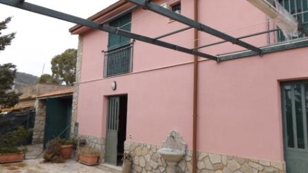 Image No.14-3 Bed Villa for sale