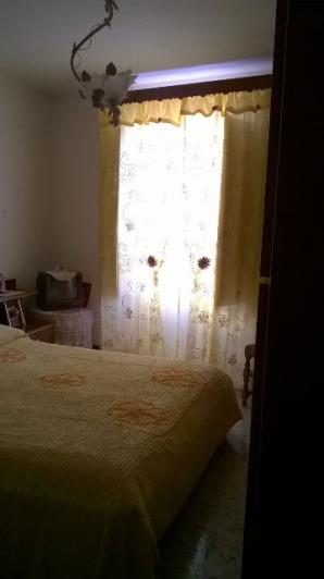 Image No.6-2 Bed Townhouse for sale